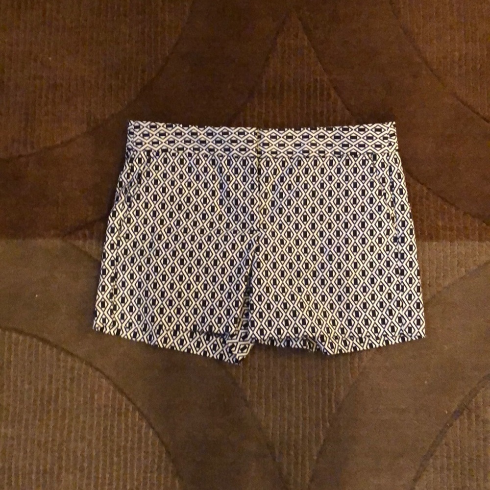 Black and white patterned Joe’s Shorts